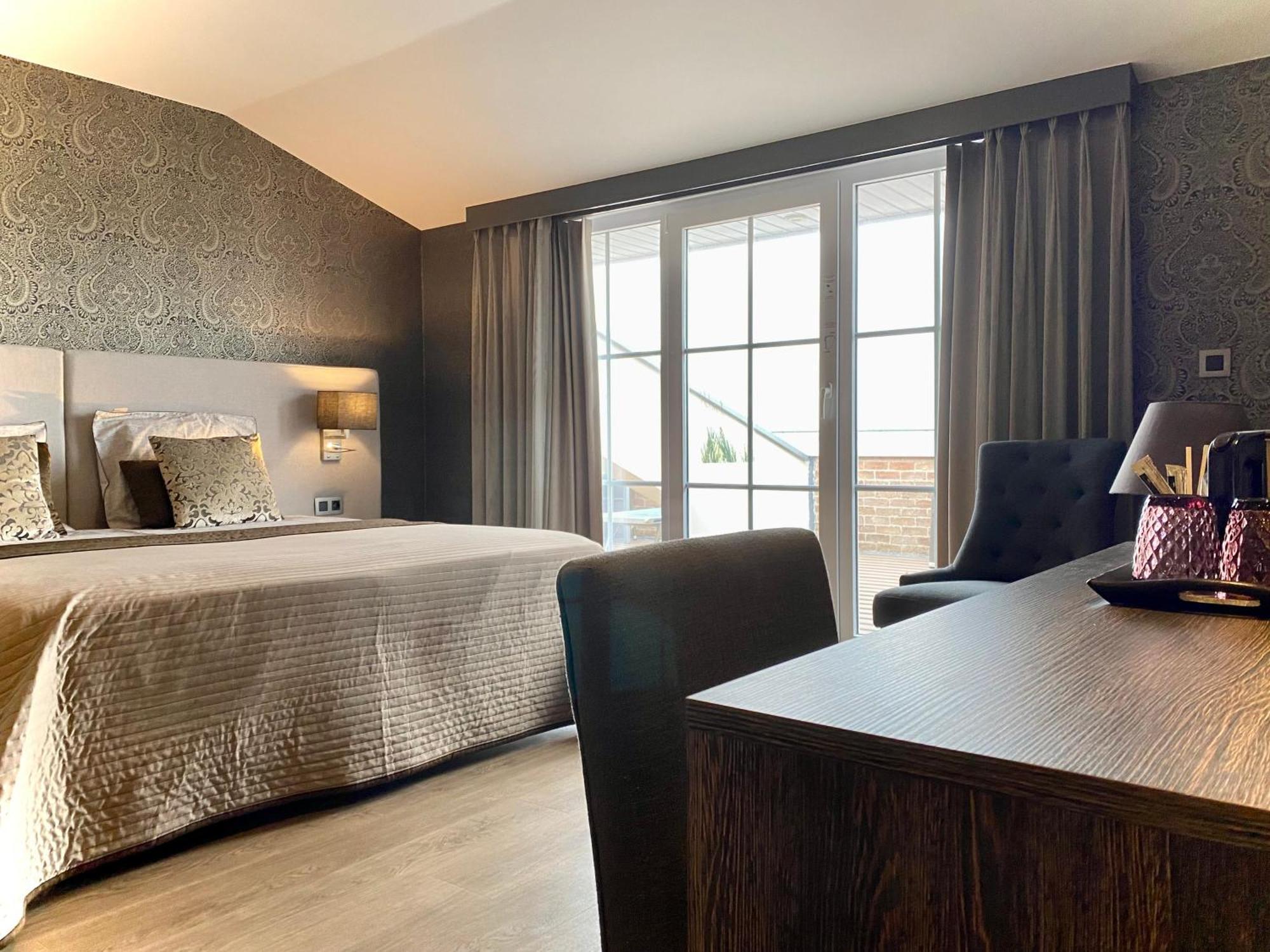 אוסטנדה Charmehotel Kruishof מראה חיצוני תמונה