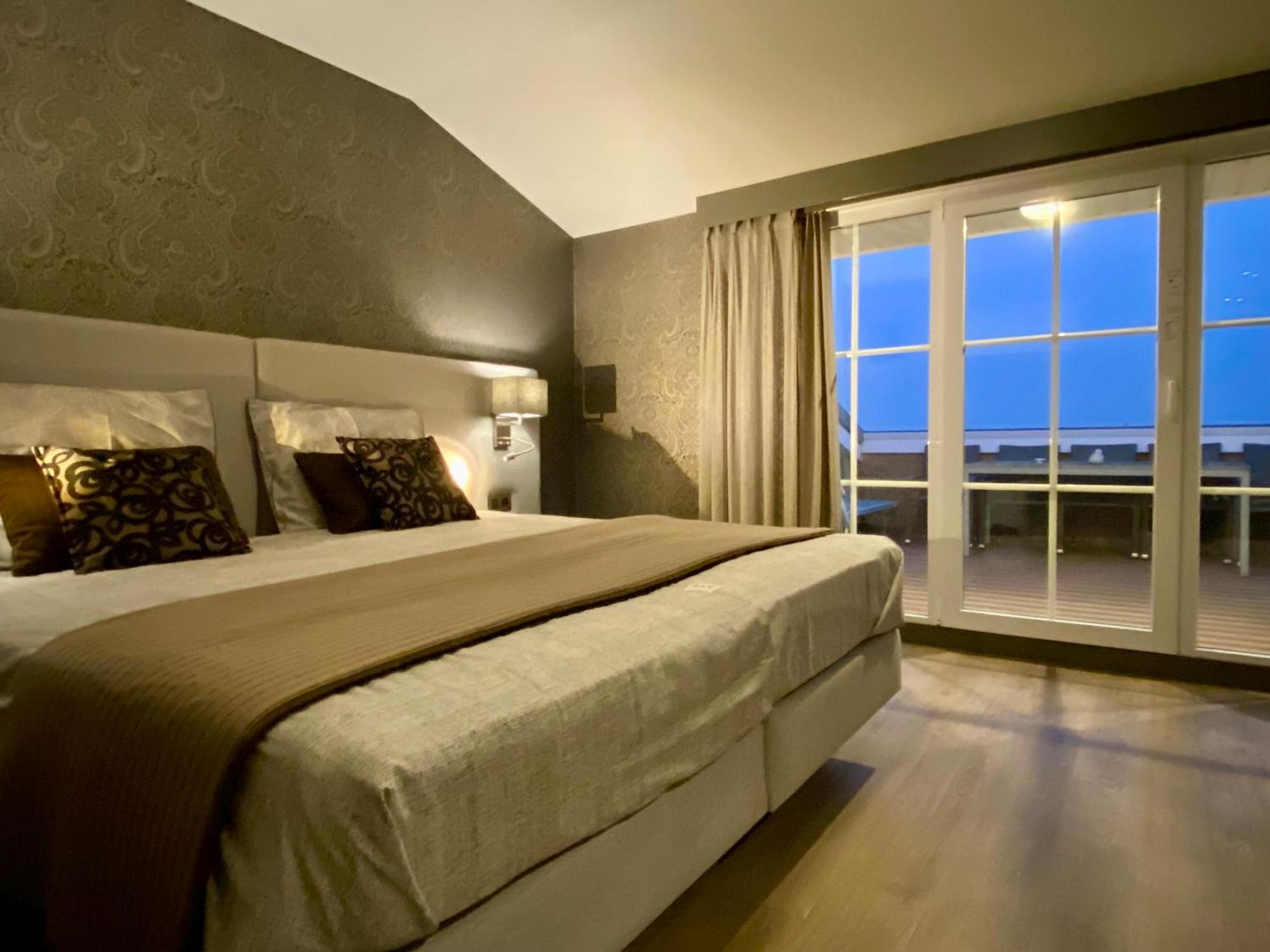 אוסטנדה Charmehotel Kruishof חדר תמונה